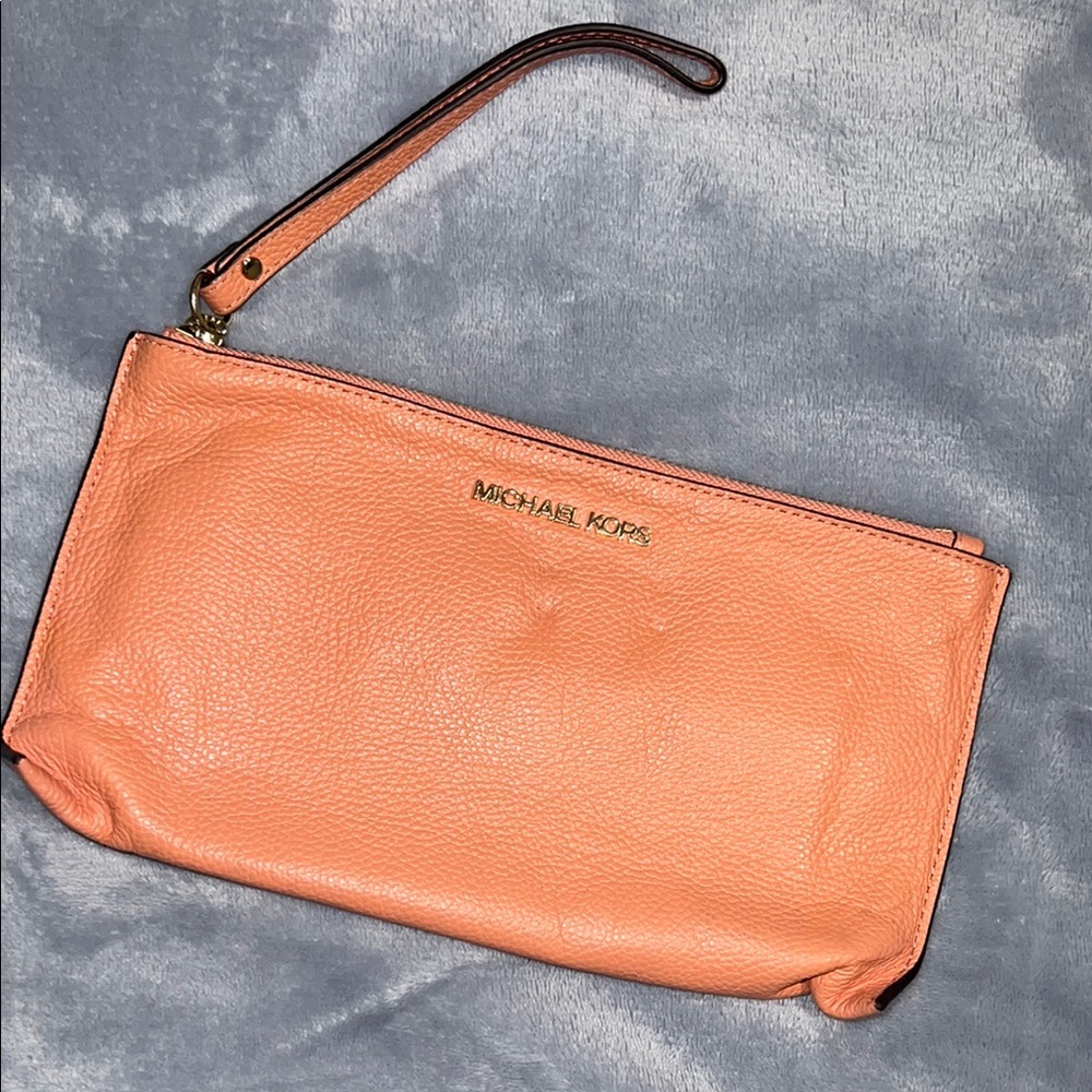 Michael Kors Peach Wristlet